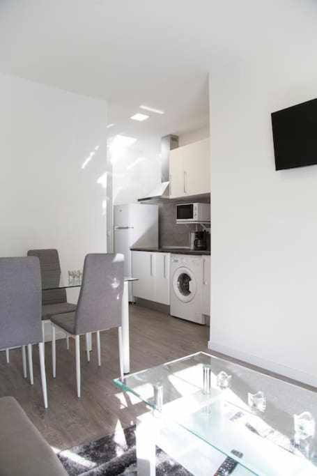 Comodo Y Agradable Estudio En Madrid Centro A2 المظهر الخارجي الصورة