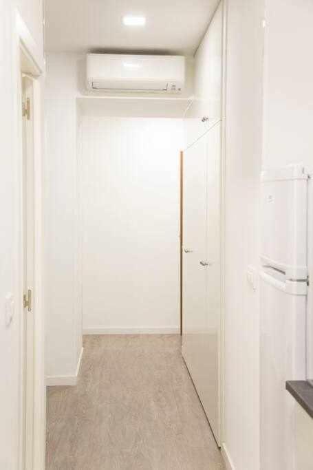 Comodo Y Agradable Estudio En Madrid Centro A2 المظهر الخارجي الصورة