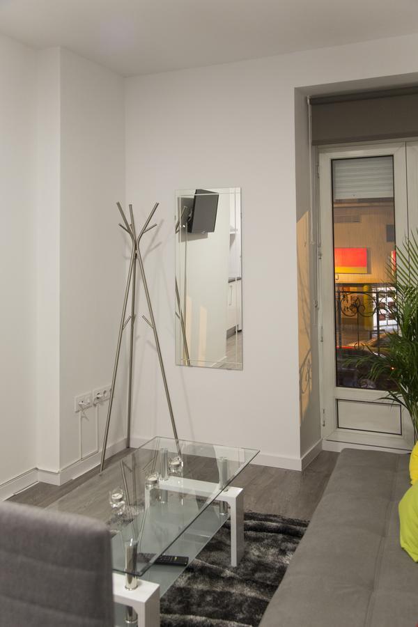 Comodo Y Agradable Estudio En Madrid Centro A2 المظهر الخارجي الصورة